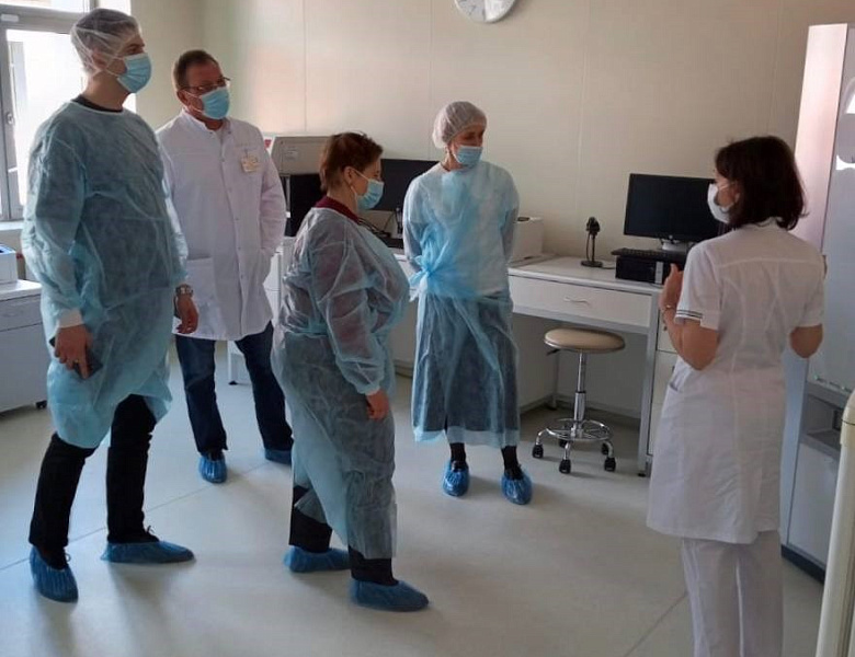Визит группы экспертов из ФГБУ «НМИЦ ФПИ» в Новокузнецкую инфекционную больницу
