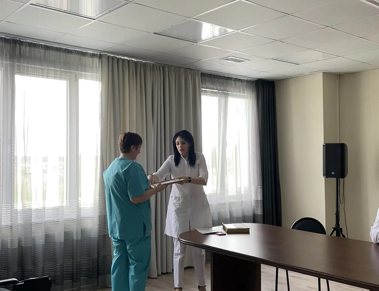 Награждение от Ассоциации медицинских сестёр