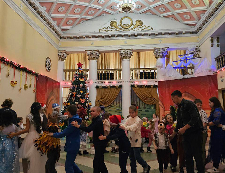 Новогодняя ёлка