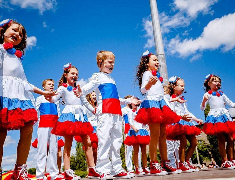 Всероссийский обзор «Дети России — сила государства»